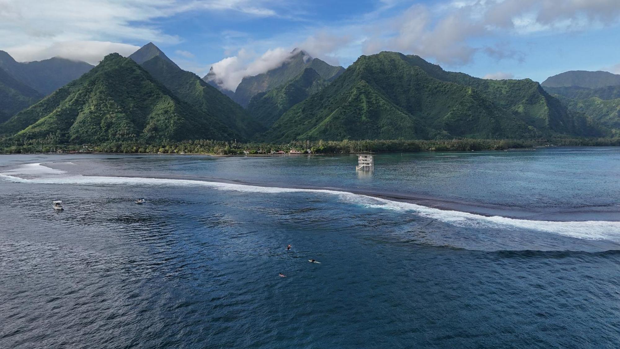 Hava'E Lodge Теахупоо Экстерьер фото